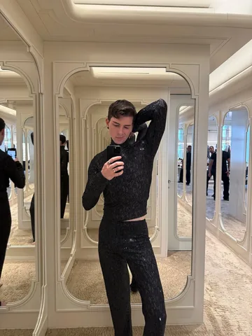 gallucks Instagram post about Personal expression