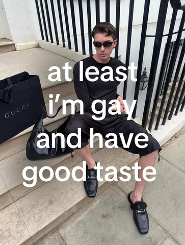gallucks Instagram post about Newsletter