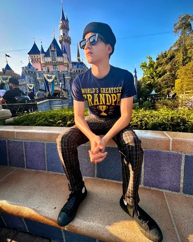 gavinduh Instagram post about Disneyland visit
