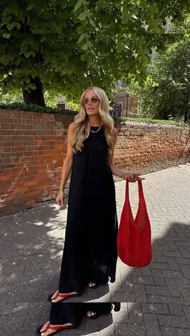 georgina_patient Instagram post about Summer fashion
