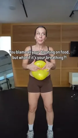 getmomstrong Instagram post about Breathing and bloating