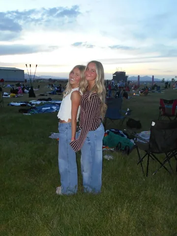 giggles_alexus Instagram post about Summer 2025