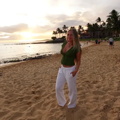 giggles_alexus Instagram post about Kauai travel