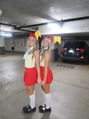 giggles_alexus Instagram post about October and Halloween
