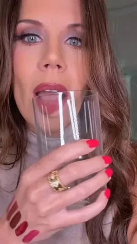 glamlifeguru Instagram post about Lip lacquer review