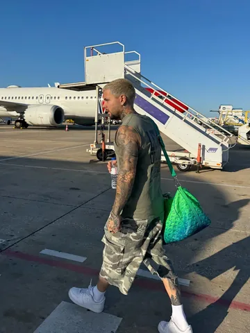 gonolivier Instagram post about Fashion