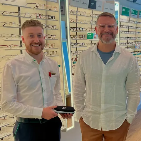 gossmakeupartist Instagram post about Optician service testimonial