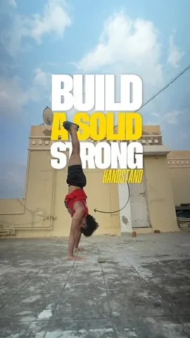 grover.fitness Instagram post about Handstand strength