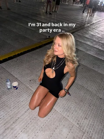 growingannanas Instagram post about Healthy nightlife