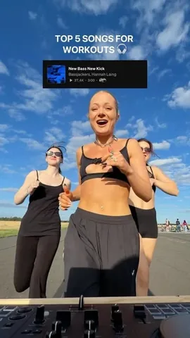 growingannanas Instagram post about Music and community