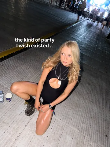 growingannanas Instagram post about Balanced nightlife