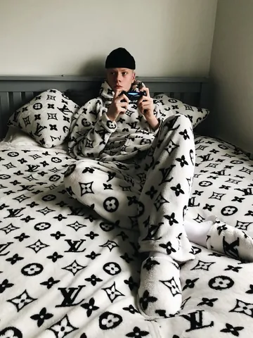 gullyguyleo Instagram post about Cultural nostalgia