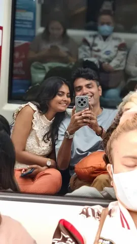 _gypsycouple Instagram post about Bangkok travel experience