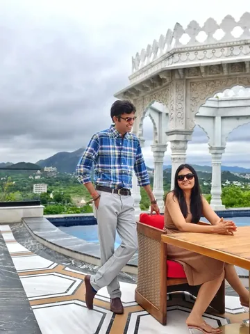 _gypsycouple Instagram post about Luxury hotel review