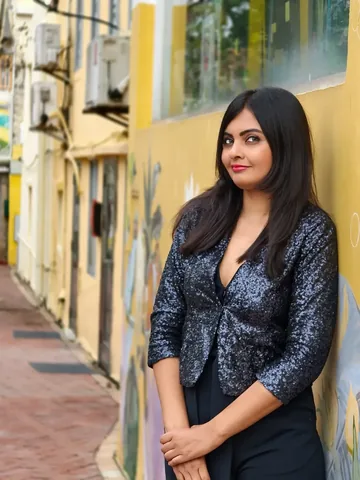 _gypsycouple Instagram post about Macau travel exploration