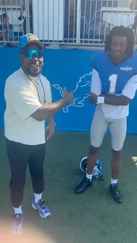 hahadavis Instagram post about NFL related boasting