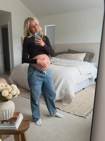 haileydevine Instagram post about Family life update