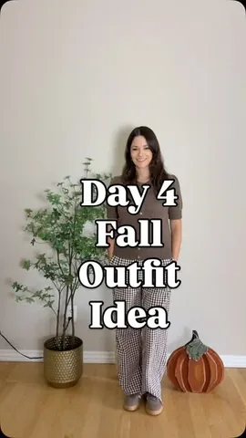 haileyfarrar1 Instagram post about Fall outfit styling