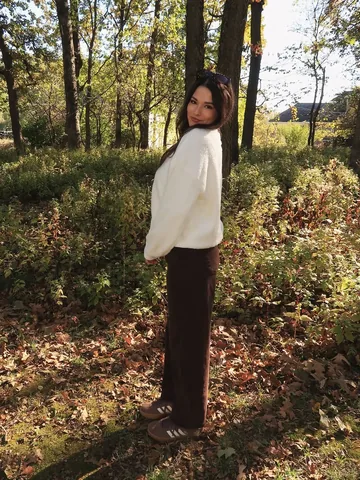 haileyfarrar1 Instagram post about Fall lifestyle