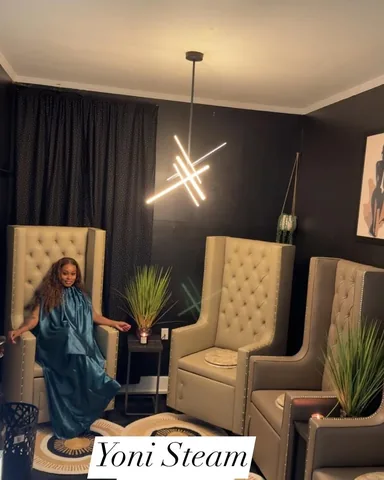 hairstylist_msdiva Instagram post about Yoni steam safety guidance