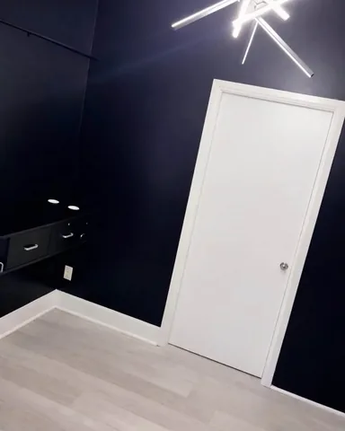 LeshaLing Instagram post thumbnail