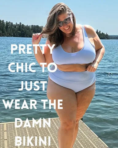 hannahlogan21 Instagram post about Travel style