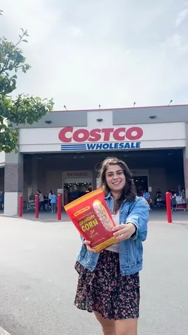 hannahmarieden Instagram post about Snack product
