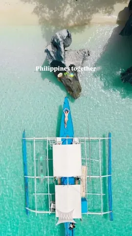 hannahnkeran Instagram post about Philippines travel itinerary