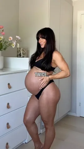 hannaoeberg Instagram post about Exercise during pregnancy