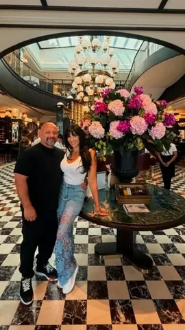hanyrambod Instagram post about Family travel in Europe