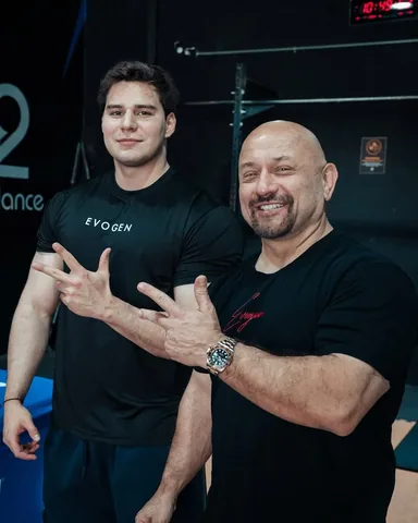 hanyrambod Instagram post about Evogen Latin America expansion