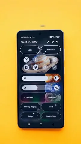 haylsworld Instagram post about Samsung Quick Settings customization