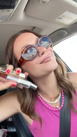 heather_halsema Instagram post about Summer drugstore lip combos