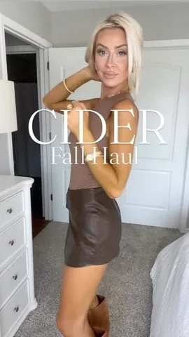 heidipierpont Instagram post about Autumn fashion or decor