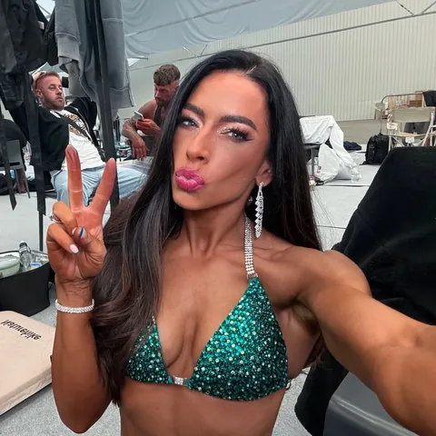 helenpeebles11 Instagram post about Bodybuilding stage outfit