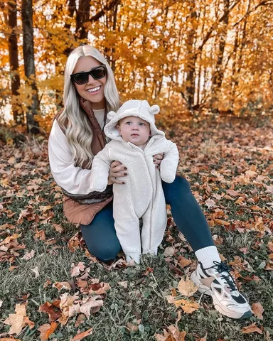 hello_jackieo Instagram post about Family
