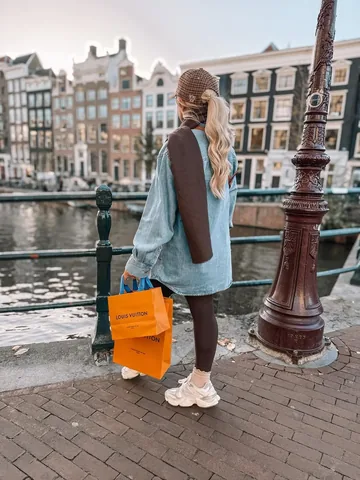 hello_jackieo Instagram post about Travel