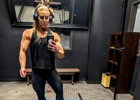 herecomesshehulk Instagram post about Human nature