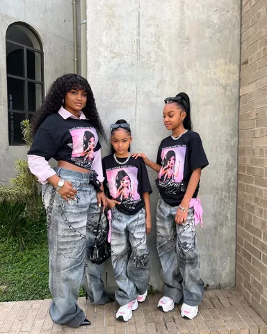 hermanas_shar Instagram post about Children's fashion outfit
