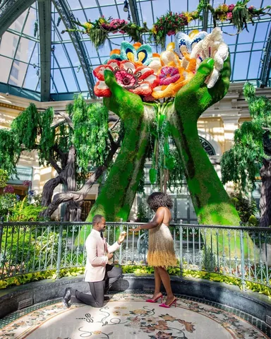hermillennialcloset Instagram post about Las Vegas experience