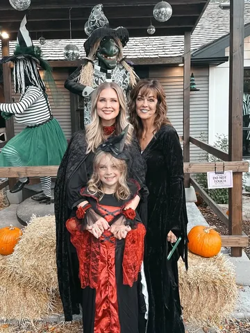 heykayli Instagram post about Halloween event