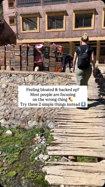 holisticnics Instagram post about Digestive health habits