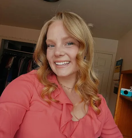 hopeambridgesings Instagram post about Faith and personal growth