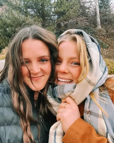 hopeambridgesings Instagram post about Winter memories with a friend