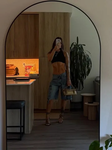 hope__juliet Instagram post about Summer lifestyle