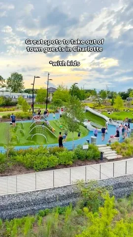 houseofhensen Instagram post about Charlotte attractions for visitors