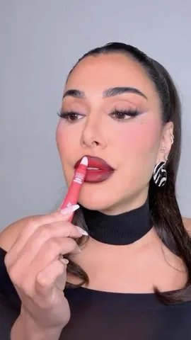 huda Instagram post about Makeup tutorial