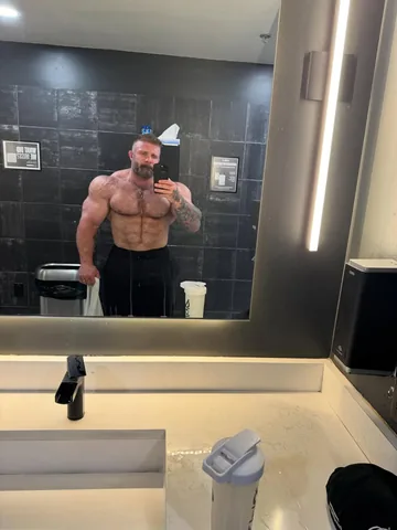 iainvalliere Instagram post about Travel
