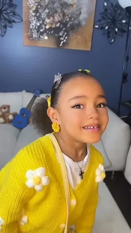 iambeautifulbeauty Instagram post about Children's fashion