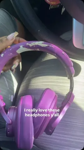 iam_ikandi Instagram post about Headphone recommendation